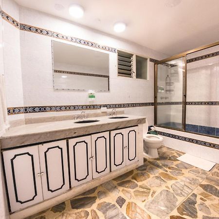 61Prado Hotel Medellín Værelse billede